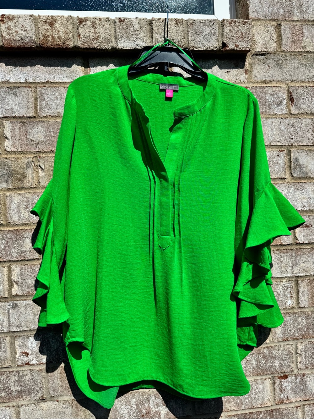 Vince Camuto Emerald Green Ruffle Sleeve Blouse - Picture 13 of 13